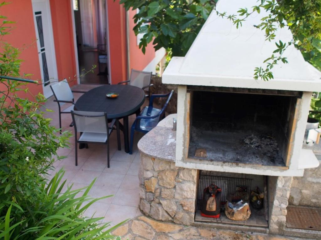 Apartment 2 (2+3), Villa Nada - Vinišće