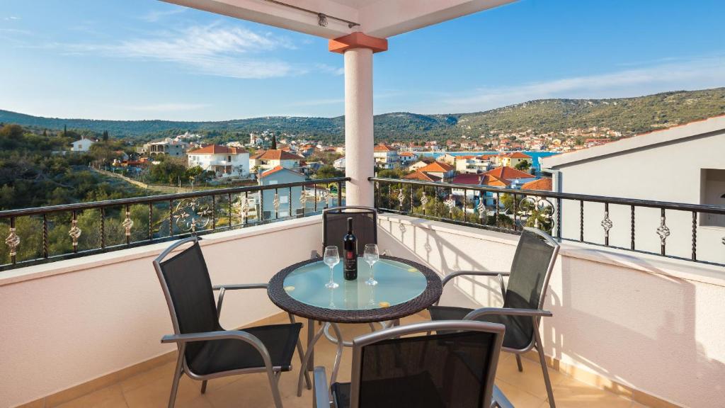 Apartment 3 (4+2), Villa Nada - Vinišće